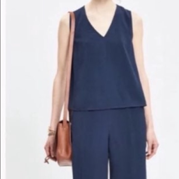 Super cool open back jumpsuit by madewell. XS navy blue - Picture 2 of 7